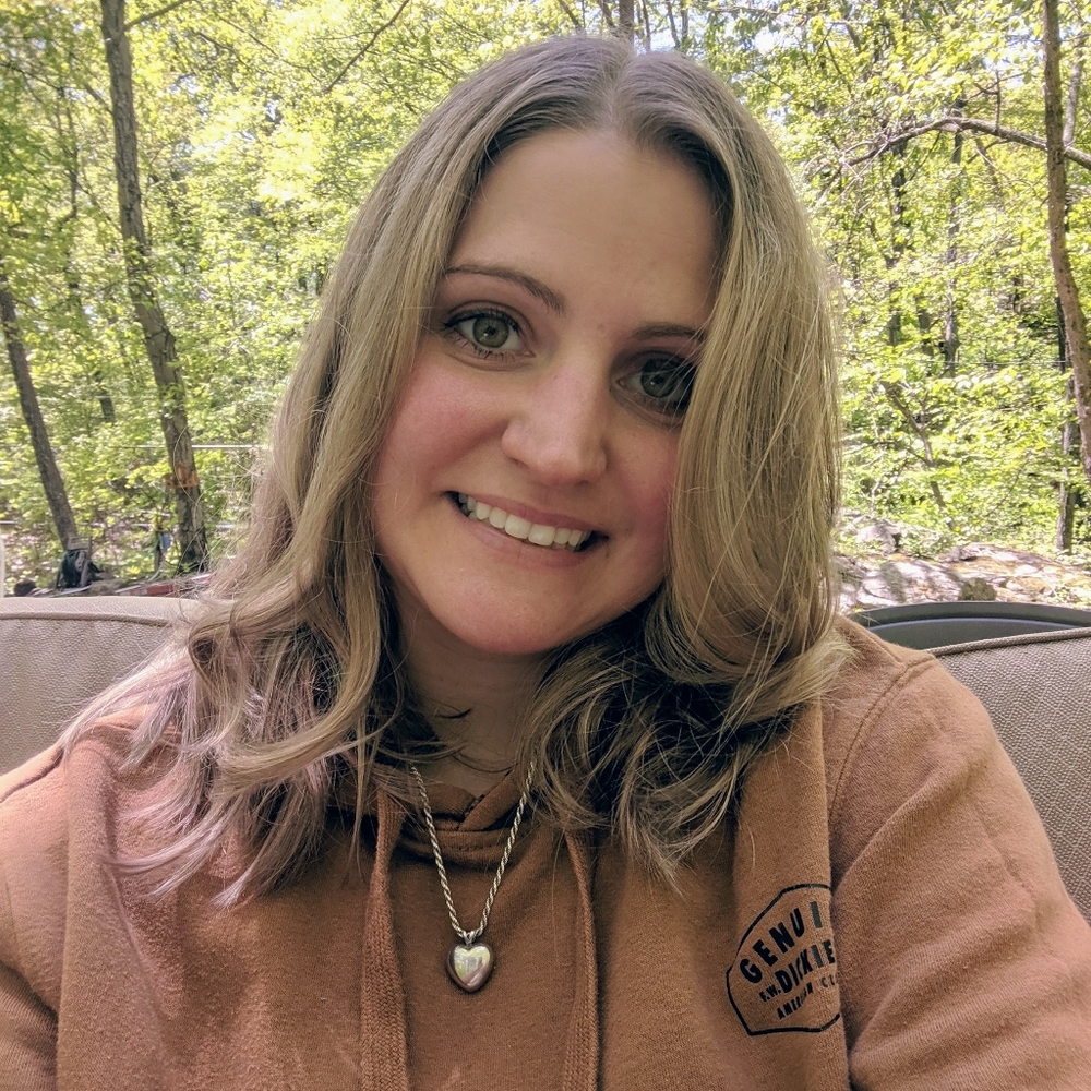 Meet your Posher, Jillian